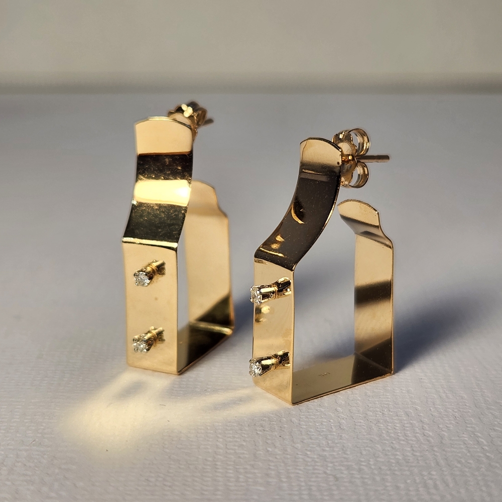 Very VTG Italian 80s 14K Gold Modernist Geometric Hoop & Diamond Earrings 3.30g - Picture 2 of 16
